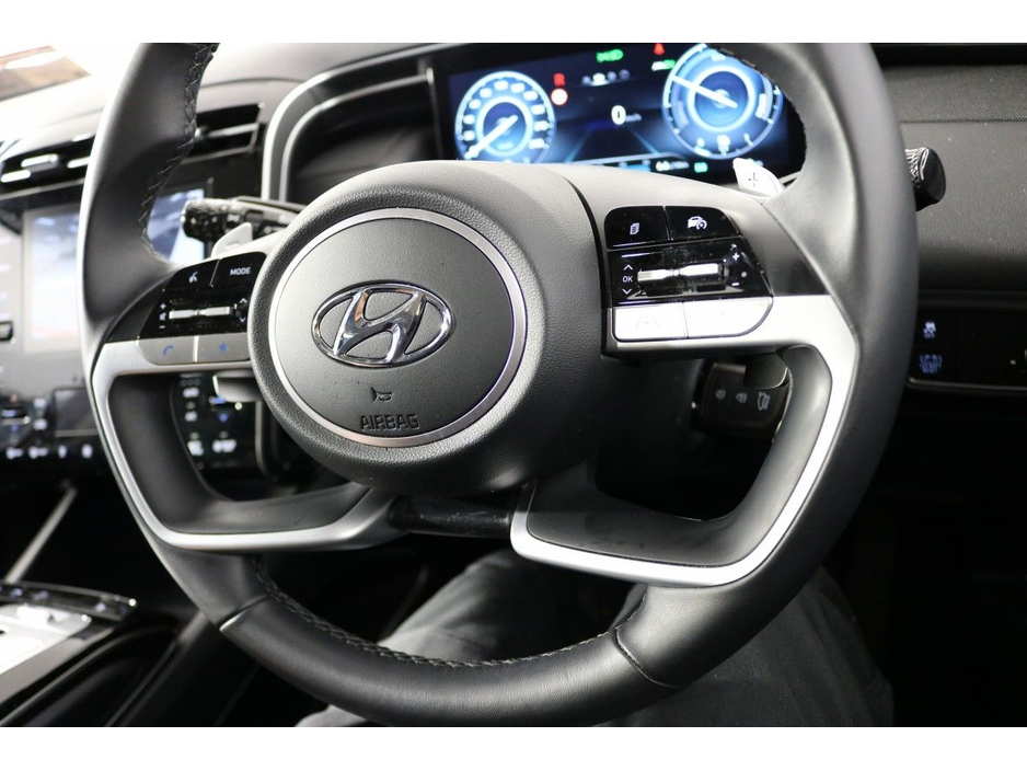 Hyundai Tucson Hybrid Ex Demo Executive 1.6L Petrol Automatic SUV - — thumbnail 18