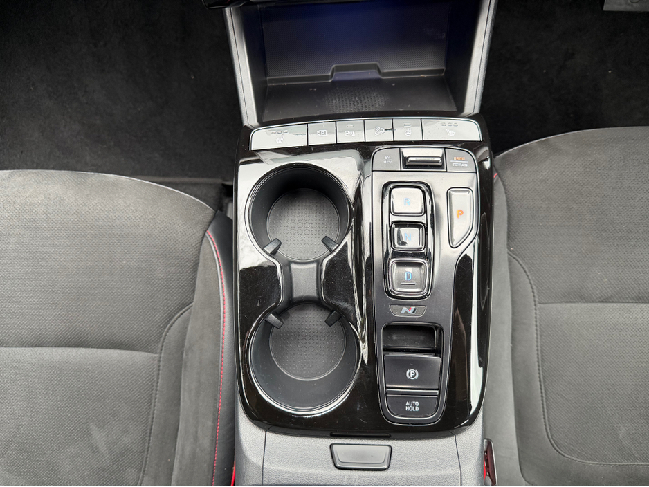 2023 Hyundai Tucson 1.6L Petrol Plug-in Hybrid For Sale Images