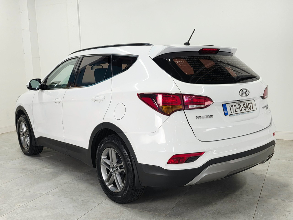 2017 Hyundai Santa Fe 2.2L Diesel For Sale Images