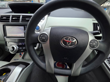 2013 Toyota Prius Alpha 1.8L Petrol Hybrid For Sale Images