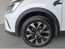 2023 Renault Captur 1L Petrol For Sale Images