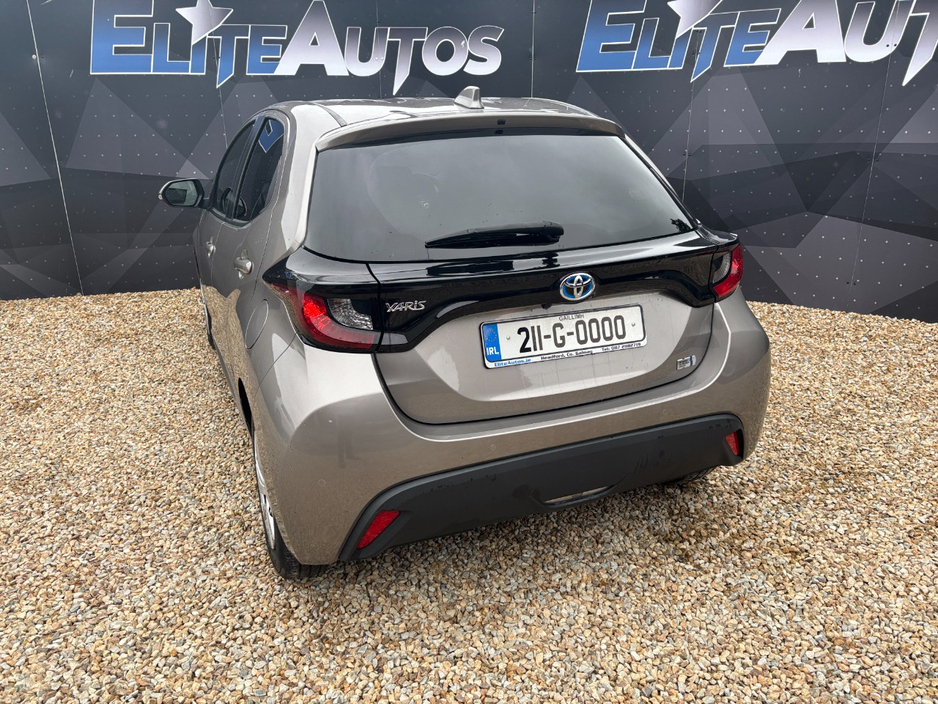 2021 Toyota Yaris 1.5L Petrol For Sale Images
