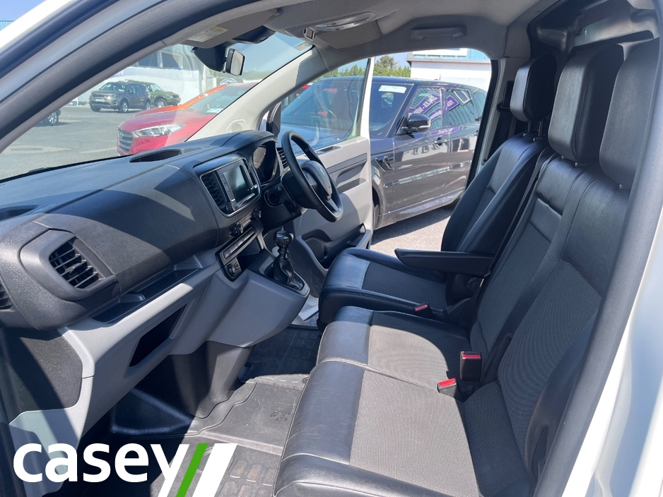 2019 Peugeot Expert 2L Diesel For Sale Images