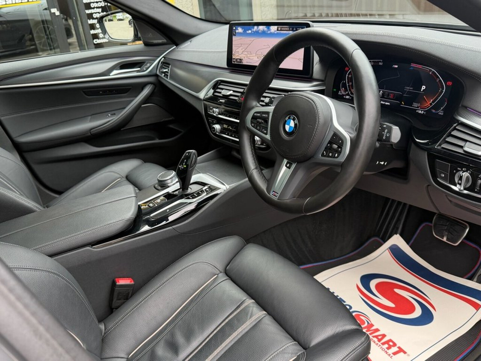 2022 BMW 5 Series 2L Diesel Hybrid For Sale Images