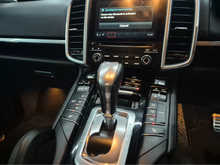 2017 Porsche Cayenne 3L Petrol Plug-in Hybrid For Sale Images