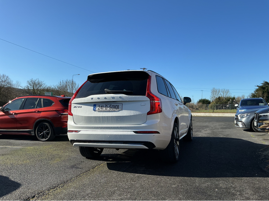 2024 Volvo XC90 2L Petrol Plug-in Hybrid For Sale Images
