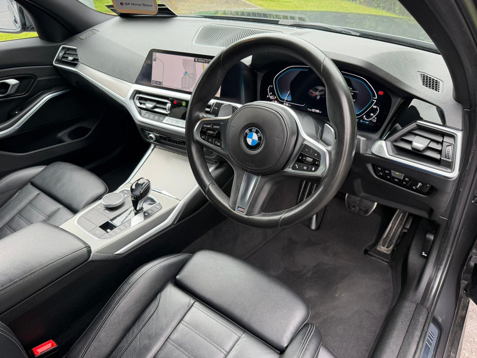 BMW 3 Series 330E M SPORT M PERFORMANCE *1 YEAR WARRANTY* — thumbnail 21