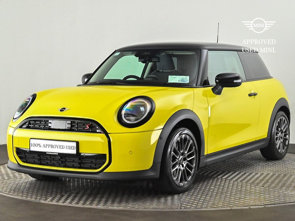 2025 MINI Hatch 2L Petrol For Sale Images