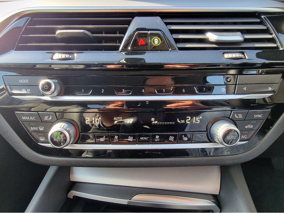 2022 BMW 5 Series 2L Hybrid For Sale Images