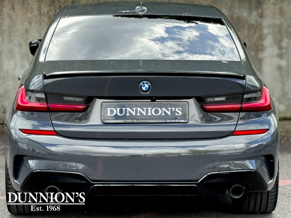 2022 BMW 3 Series 2L Hybrid For Sale Images