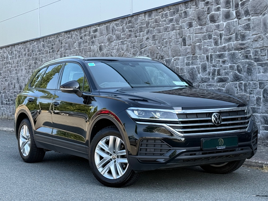 2023 Volkswagen Touareg For Sale Images