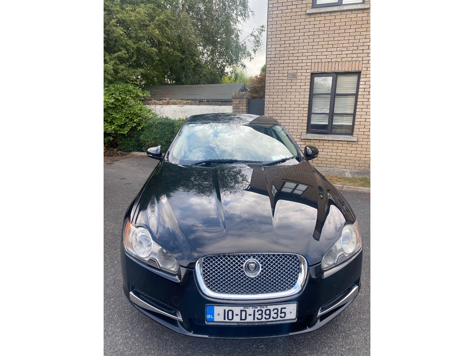 2010 Jaguar XF