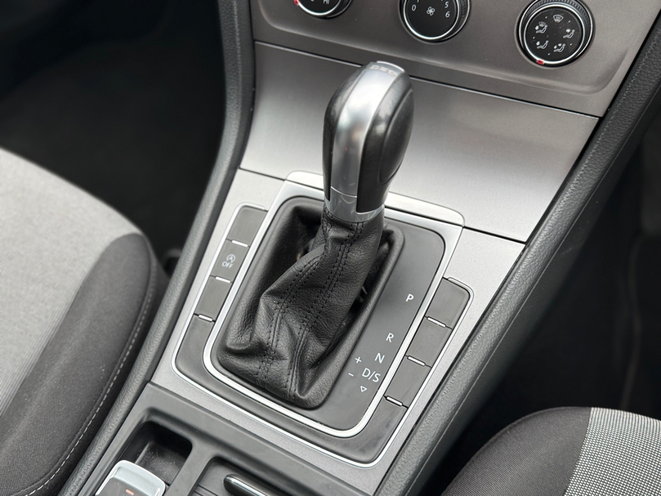 2016 Volkswagen Golf 1.2L Petrol For Sale Images