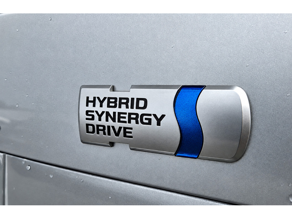 2014 Toyota Prius 1.8L Petrol Hybrid For Sale Images