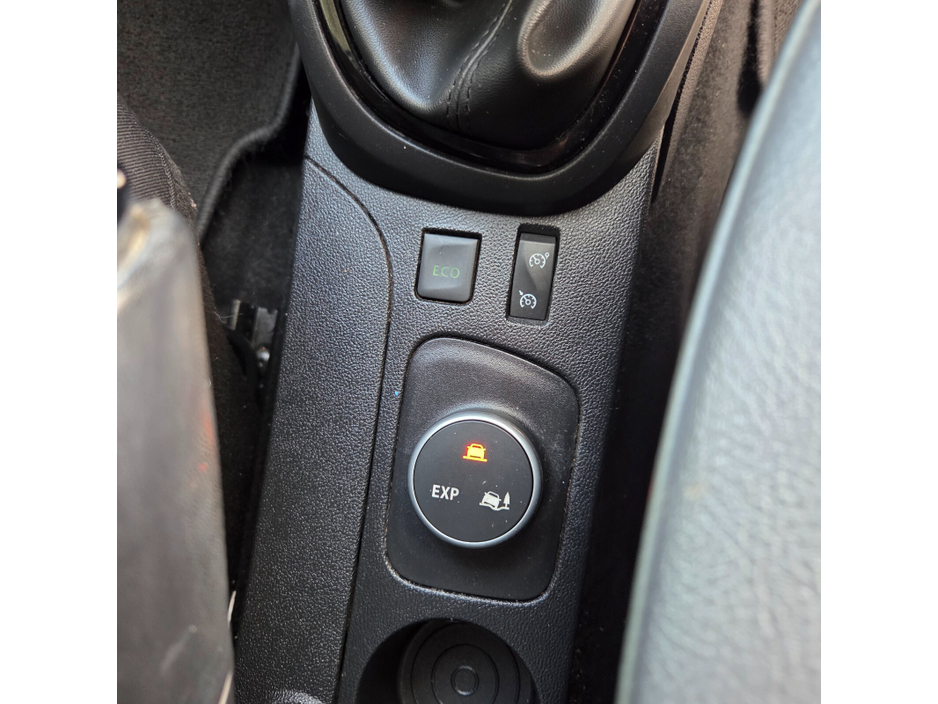2017 Renault Captur 0.9L Petrol For Sale Images