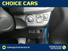2015 Toyota Yaris 1L Petrol For Sale Images