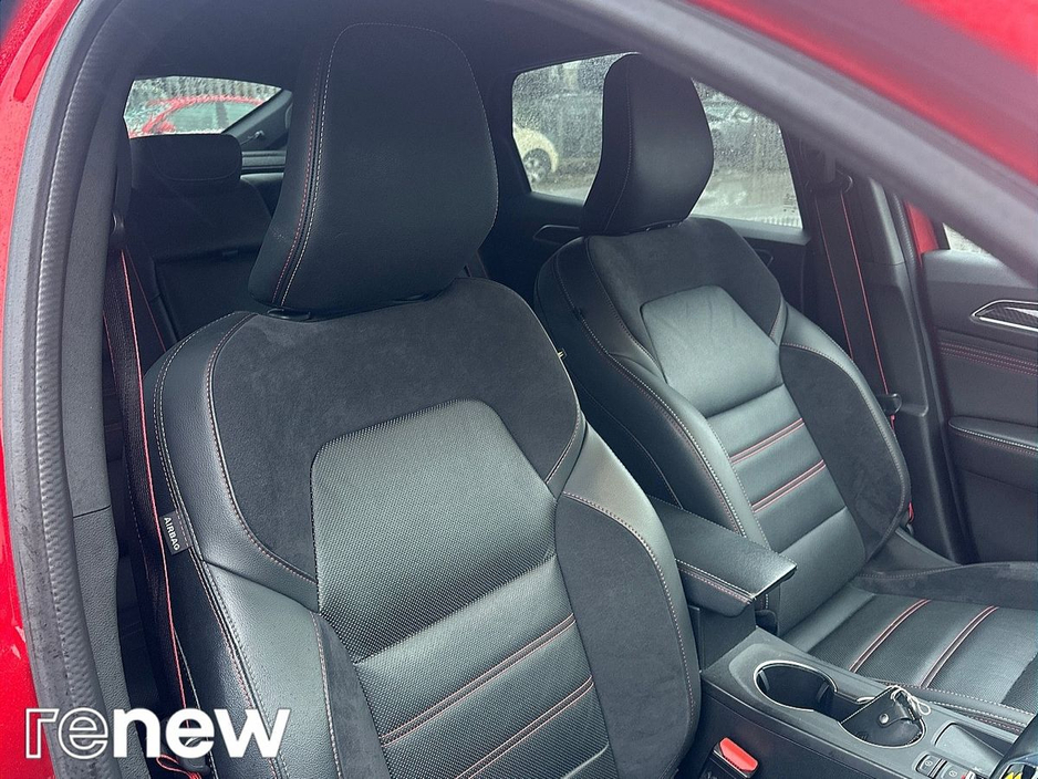2022 Renault Arkana 1.6L Petrol For Sale Images