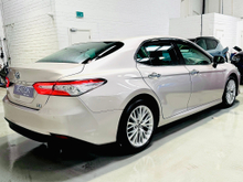 2019 Toyota Camry 2.5L Petrol Hybrid For Sale Images