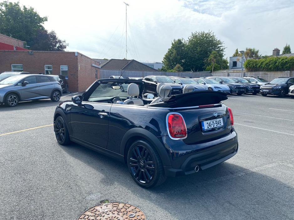 MINI Hatch Exclusive Convertible Auto — thumbnail 22