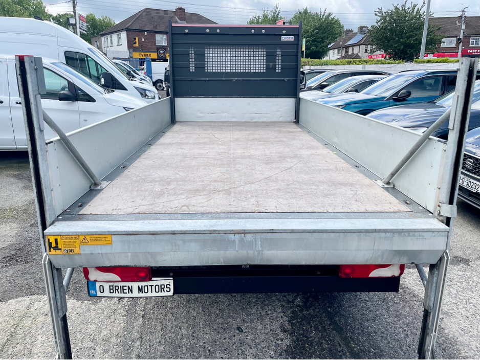2022 Mercedes-Benz Sprinter 2L Diesel For Sale Images