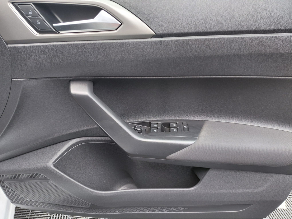 2020 Volkswagen Polo 1L Petrol For Sale Images