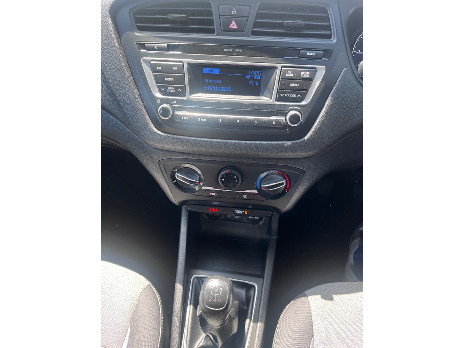 2016 Hyundai i20 1.2L Petrol For Sale Images