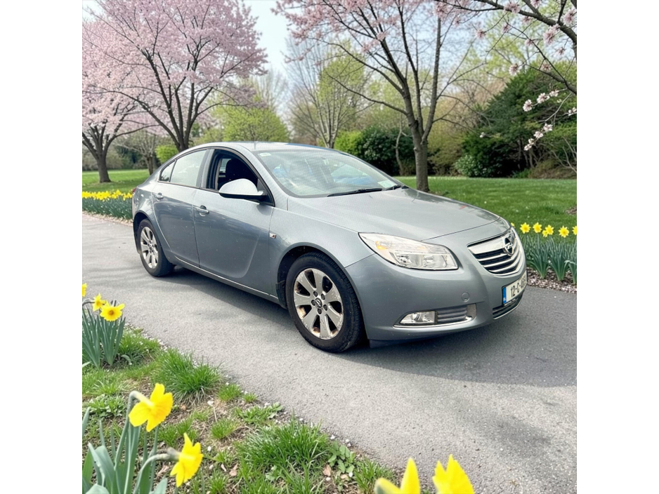 2012 Opel Insignia 2L Diesel For Sale Images