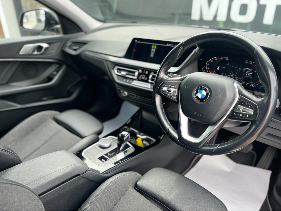 2022 BMW 1 Series 1.5L Diesel For Sale Images