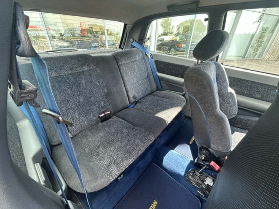 1995 Renault Clio 2L Petrol For Sale Images