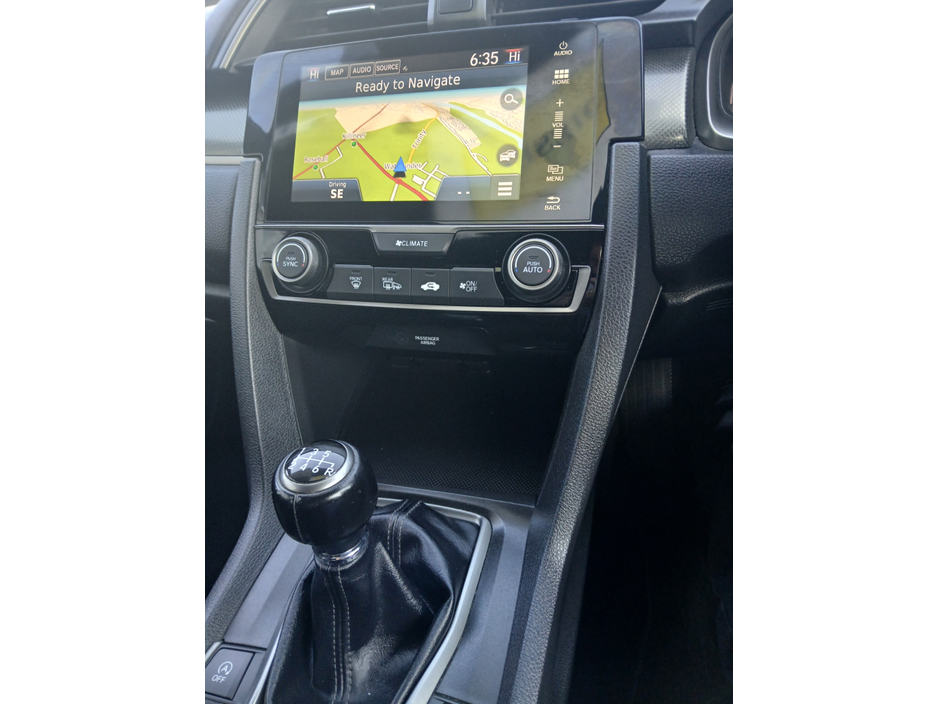 2018 Honda Civic 1.6L Diesel For Sale Images