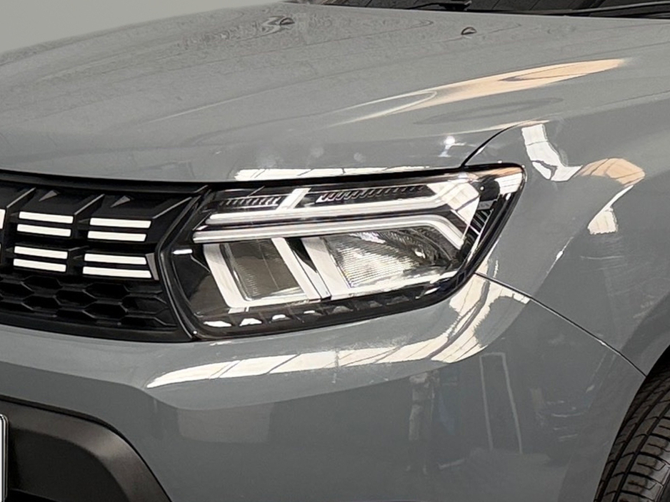 2023 Dacia Duster 1L Petrol For Sale Images