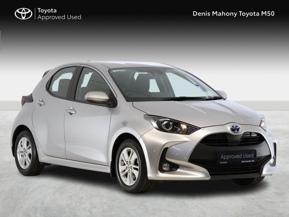Toyota Yaris Luna Hybrid