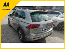 2017 Volkswagen Tiguan 2L Diesel For Sale Images