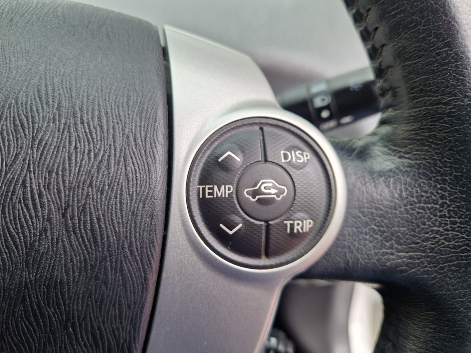 2012 Toyota Prius 1.8L Petrol Hybrid For Sale Images