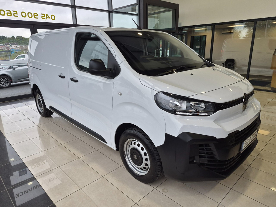 2025 Citroen Dispatch 1.5L Diesel For Sale Images
