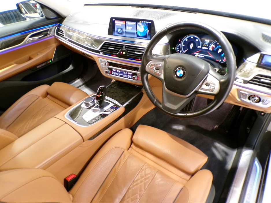 2017 BMW 7 Series 2L Petrol Plug-in Hybrid For Sale Images