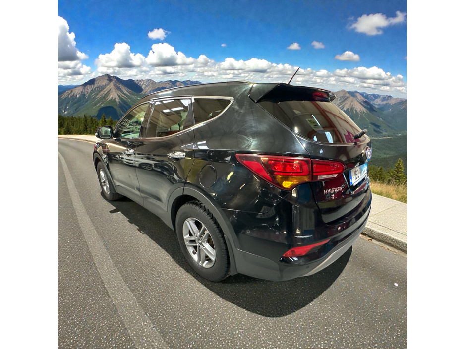 2016 Hyundai Santa Fe 2.2L Diesel For Sale Images