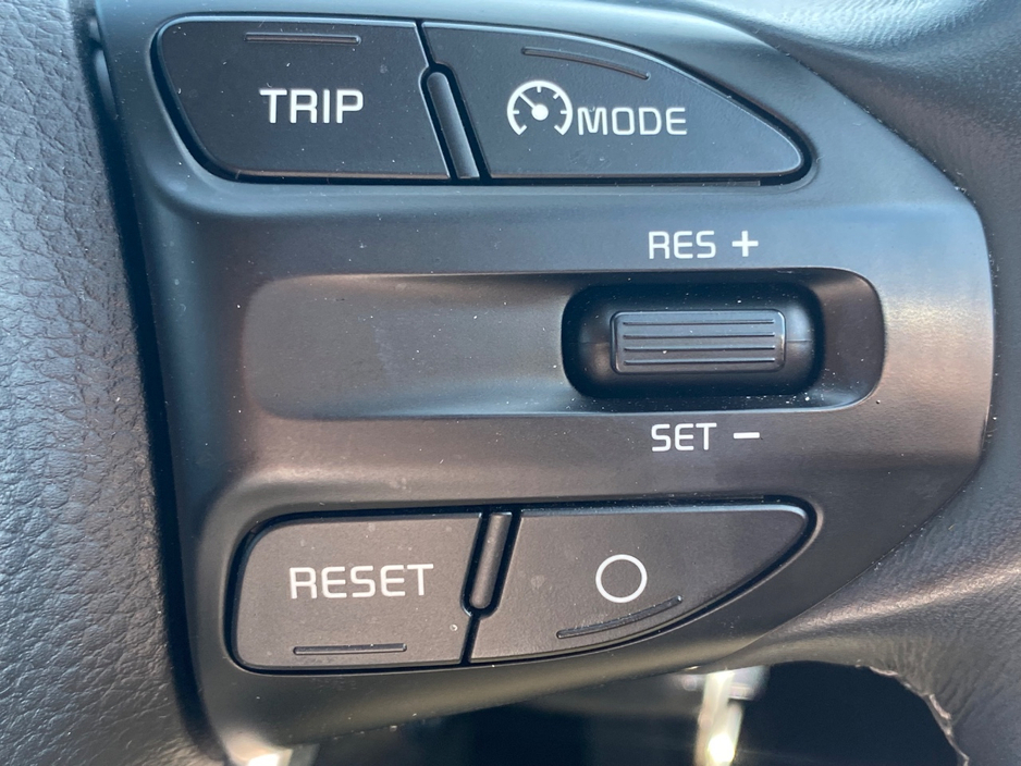 2022 Kia Stonic 1L Petrol For Sale Images
