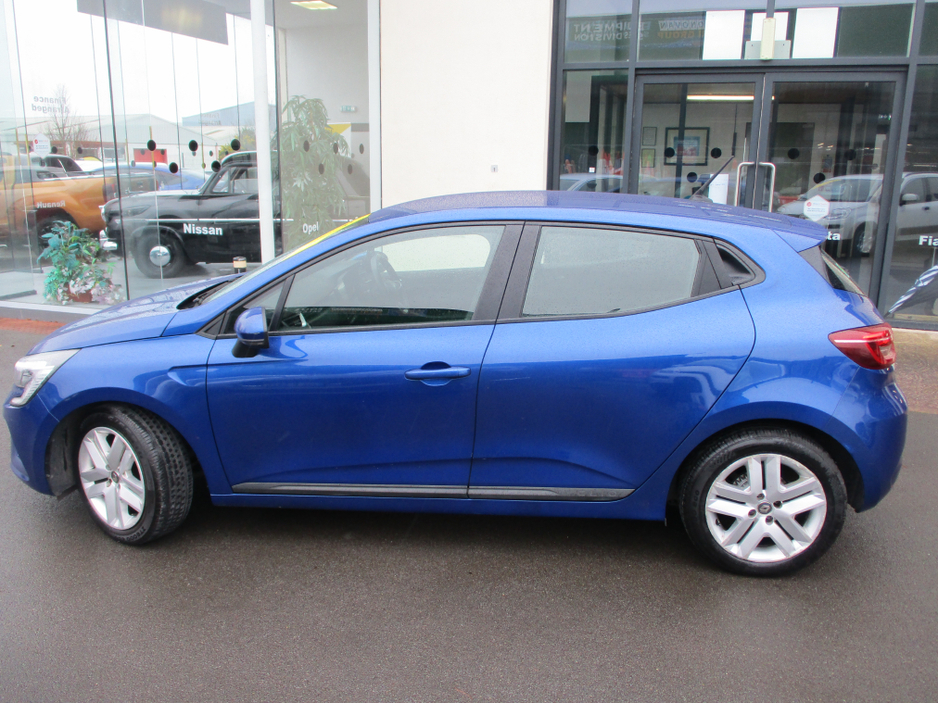 2022 Renault Clio 1L Petrol For Sale Images