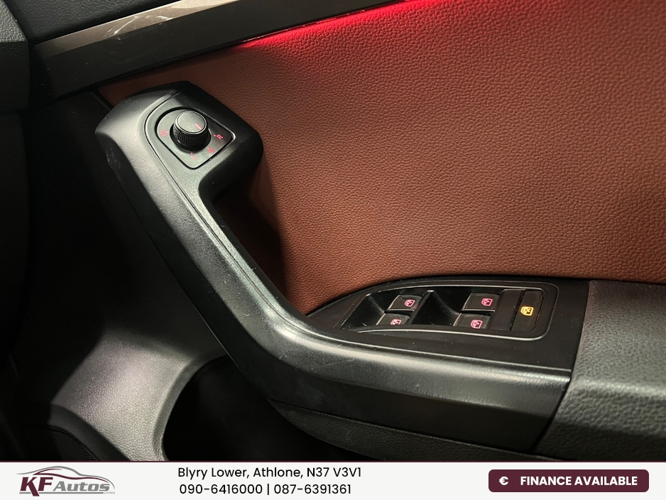 2017 SEAT Ateca 2L Diesel For Sale Images