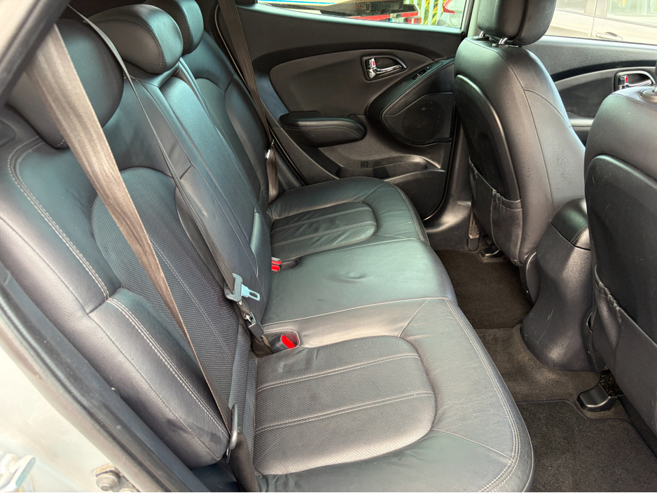 2011 Hyundai ix35 1.7L Diesel For Sale Images