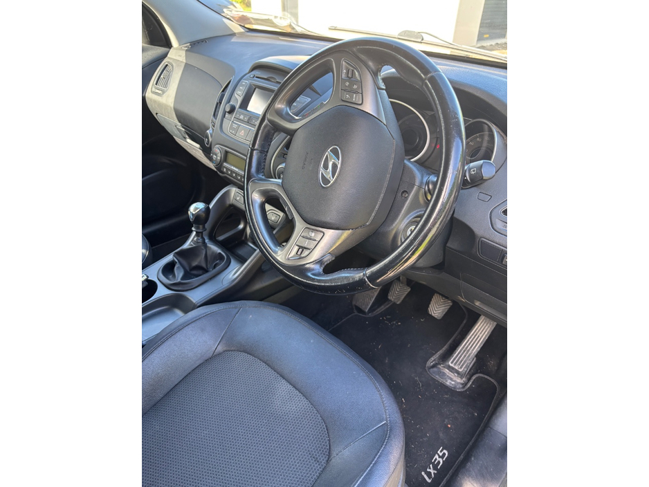 Hyundai ix35 1.7 EXECUTIVE 4DR — thumbnail 4