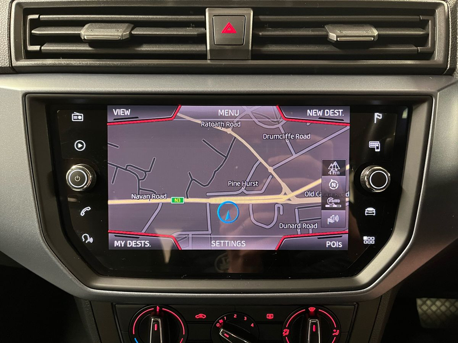 SEAT Arona SE Plus DSG 1.0TSI 115BHP - Parking Sensors - Sat Nav - Air-Conditioning - Cruise Control - Auto Lights/Wipers - Apple CarPlay/Android Auto — thumbnail 17