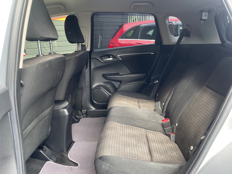 Honda Fit 1.5 HYBRID 5DR AUTO — thumbnail 11