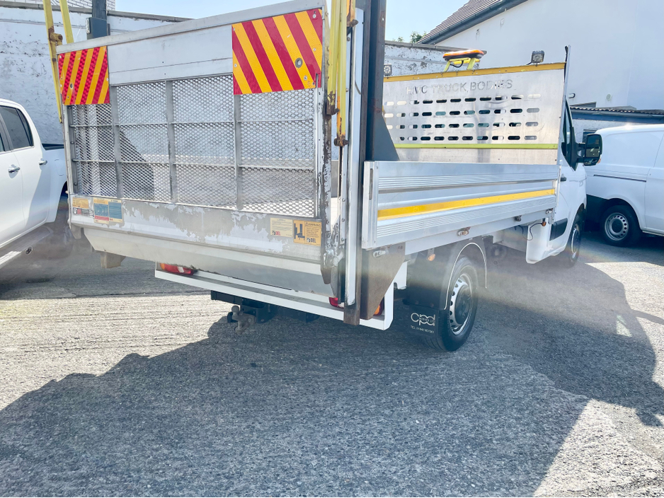 2022 Renault Master 2.3L Diesel For Sale Images