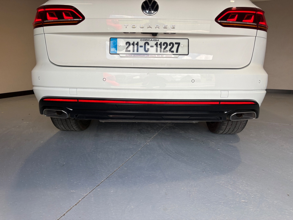 2021 Volkswagen Touareg 3L Diesel For Sale Images