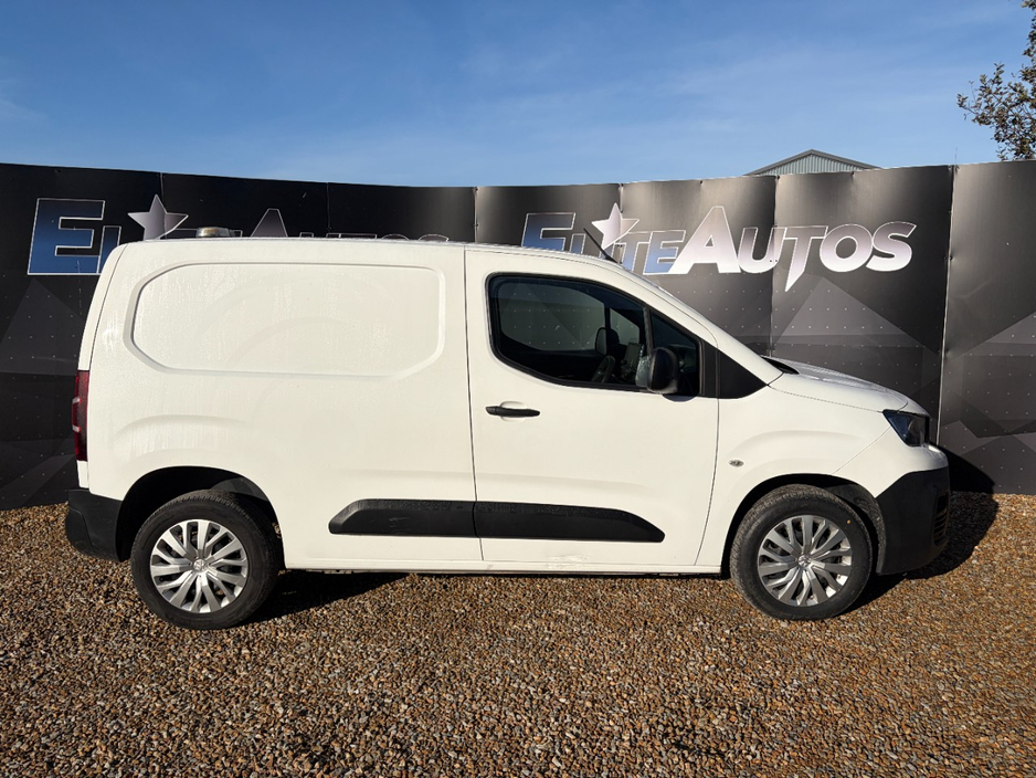 2022 Peugeot Partner 1.5L Diesel For Sale Images