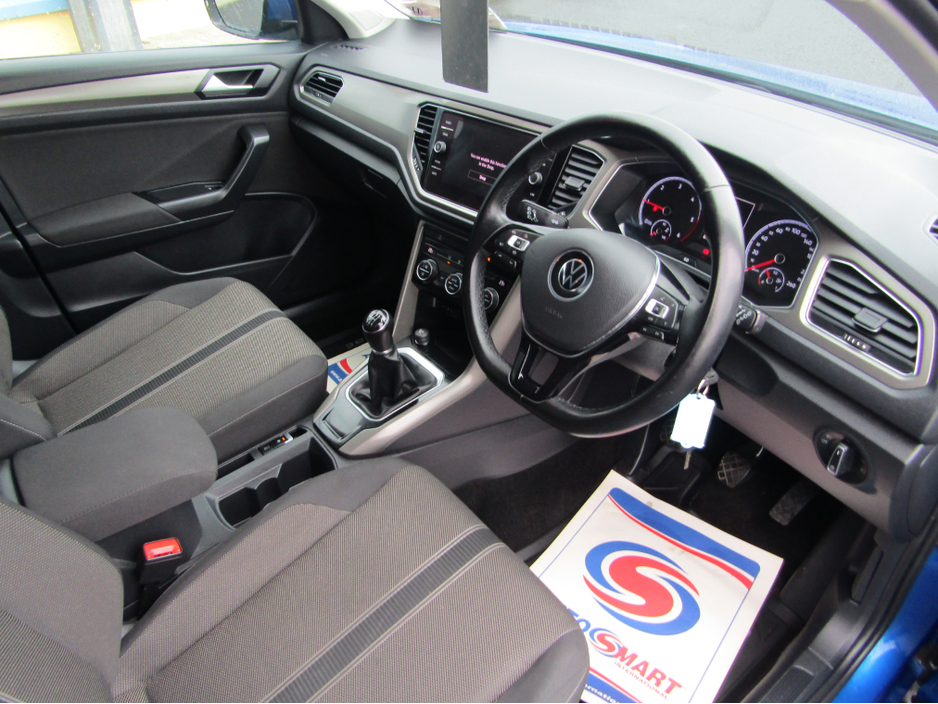 2021 Volkswagen T-Roc 2L Diesel For Sale Images