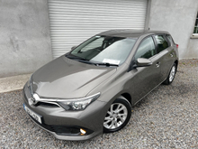 2018 Toyota Auris 1.2L Petrol For Sale Images