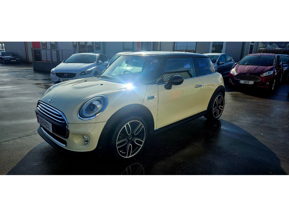 2018 MINI Cooper D 1.5L Diesel For Sale Images